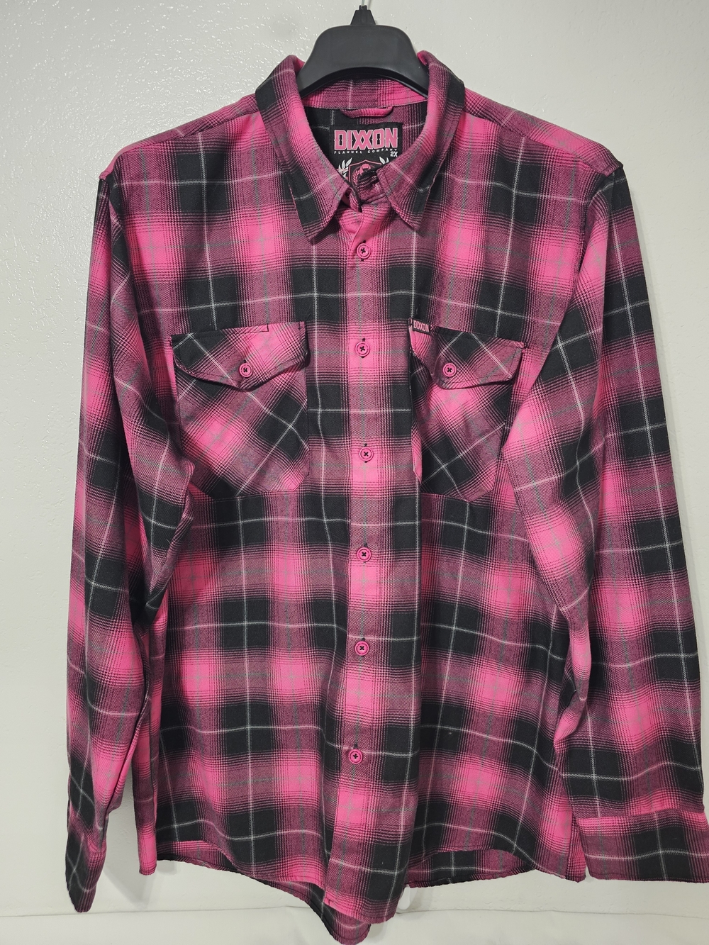 Dixxon Flannel Company The Warrioress Breast Cancer Awareness Plaid Shirt 2x - Picture 2 of 9
